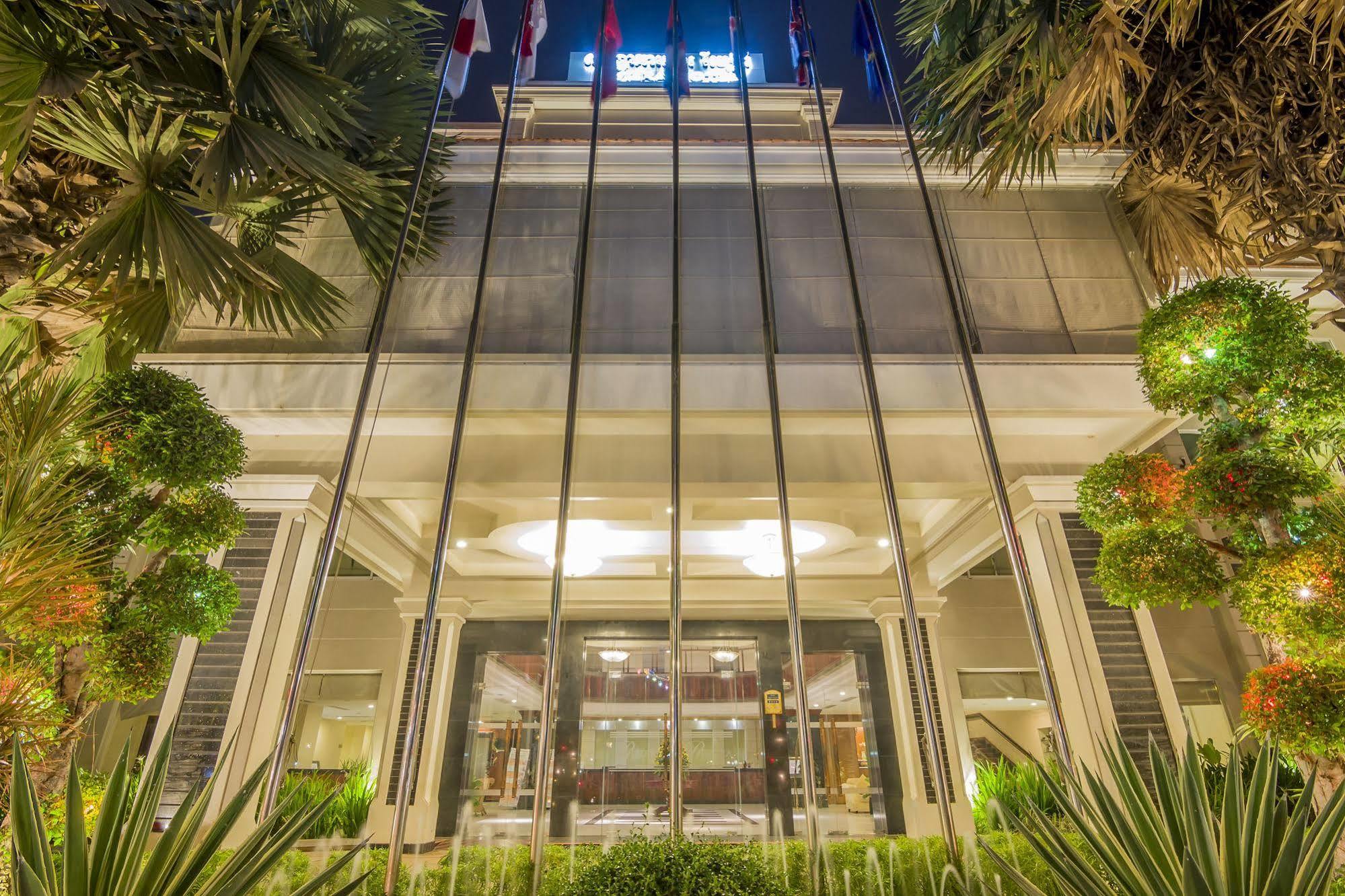 Angkor Riviera Hotel Siem Reap Exteriör bild